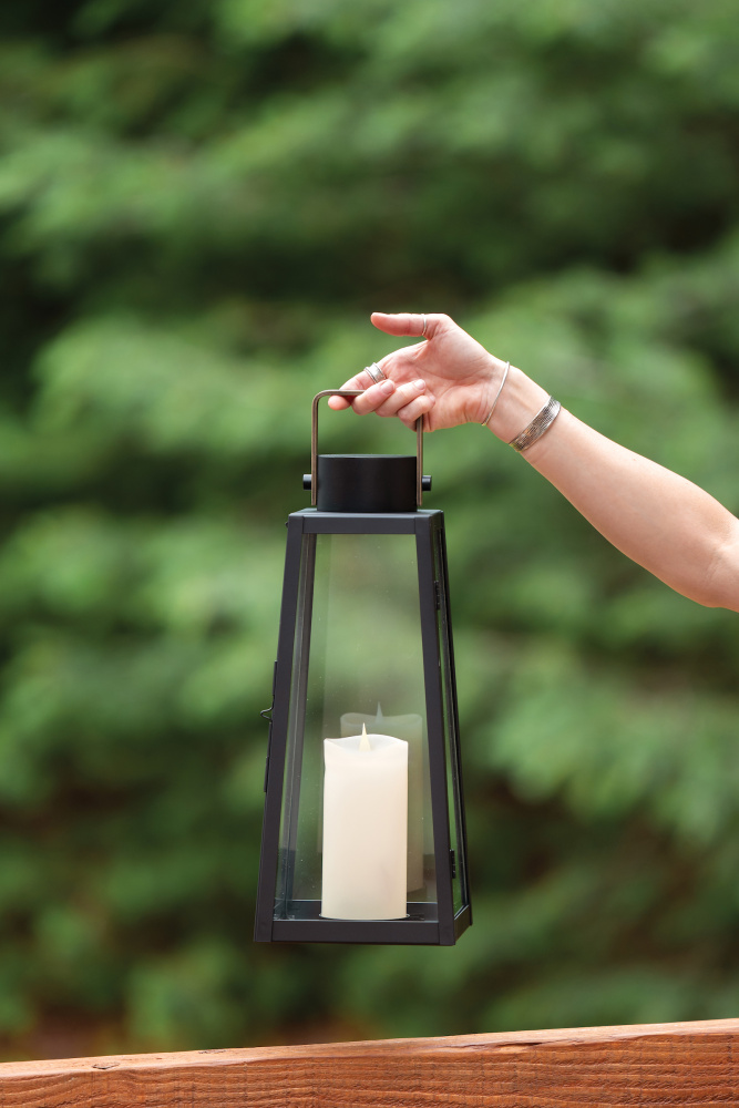 Lark Hugh Lantern - Thumbnail 2